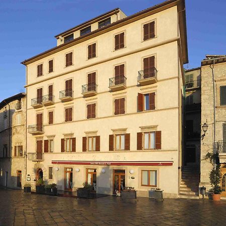 Zunica Ospitalita Dal 1880 Hotell Civitella Del Tronto Eksteriør bilde